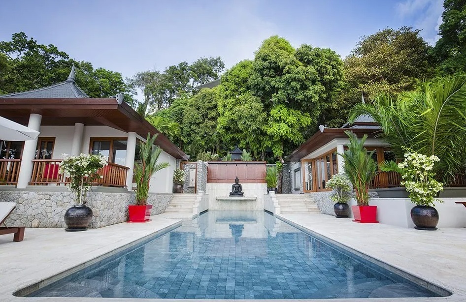 luxury pool villa Phuket